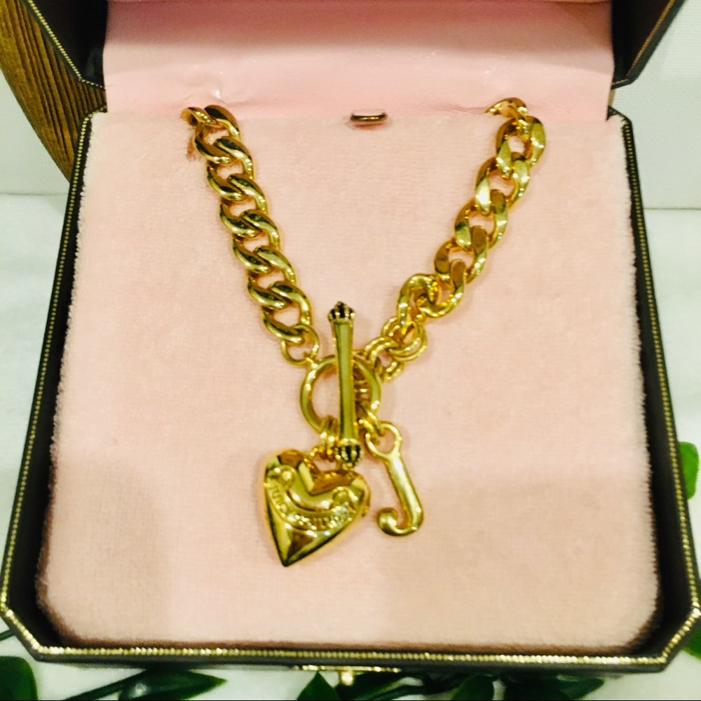 Juicy Couture Gold Starter Necklace in Box
